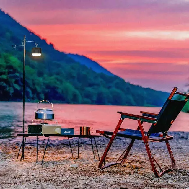 مصباح التخييم camping lamp