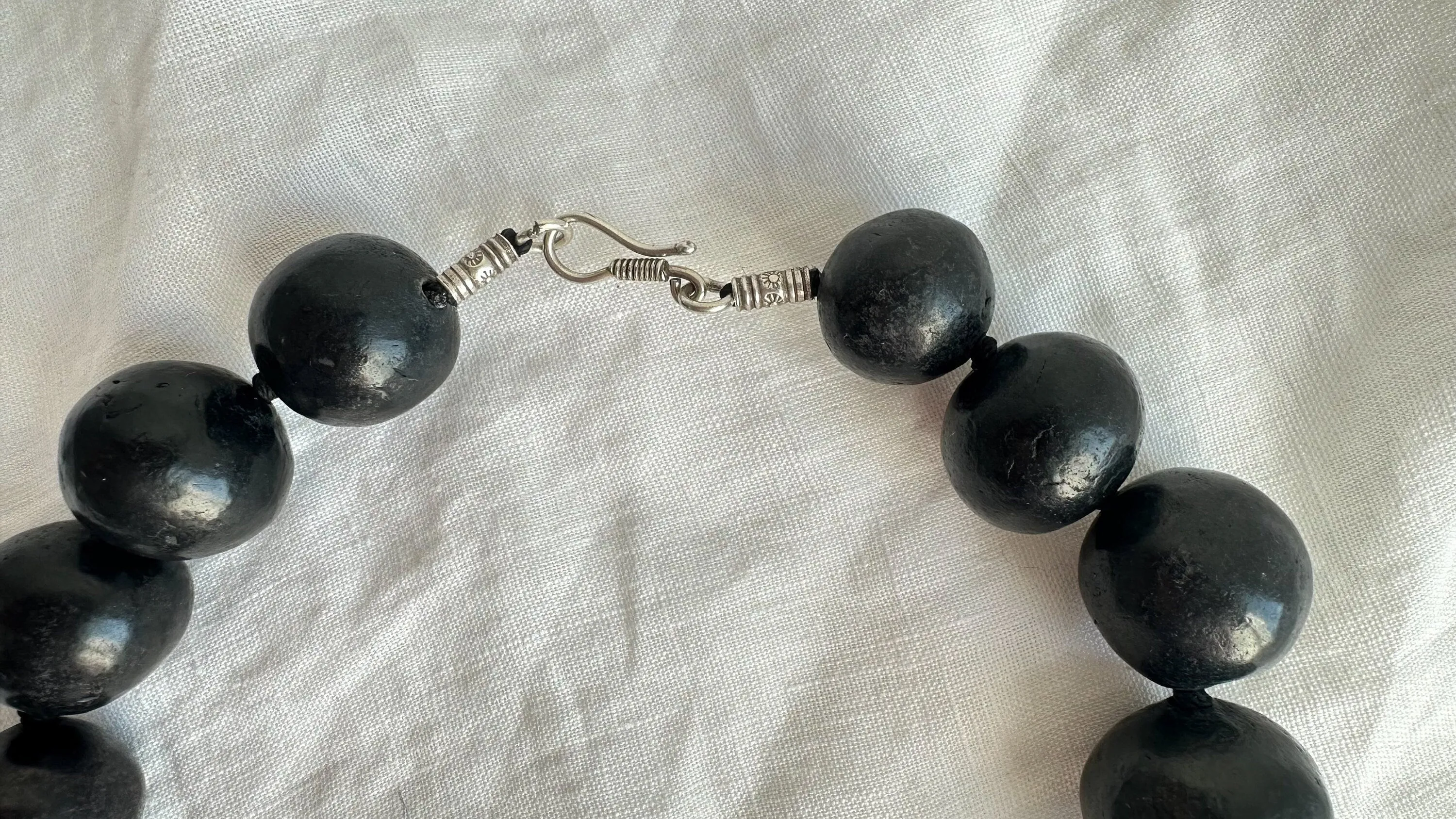 Barro Negro Heart Pendant Necklace. Oaxacan Black Clay. Sterling Silver. 2300