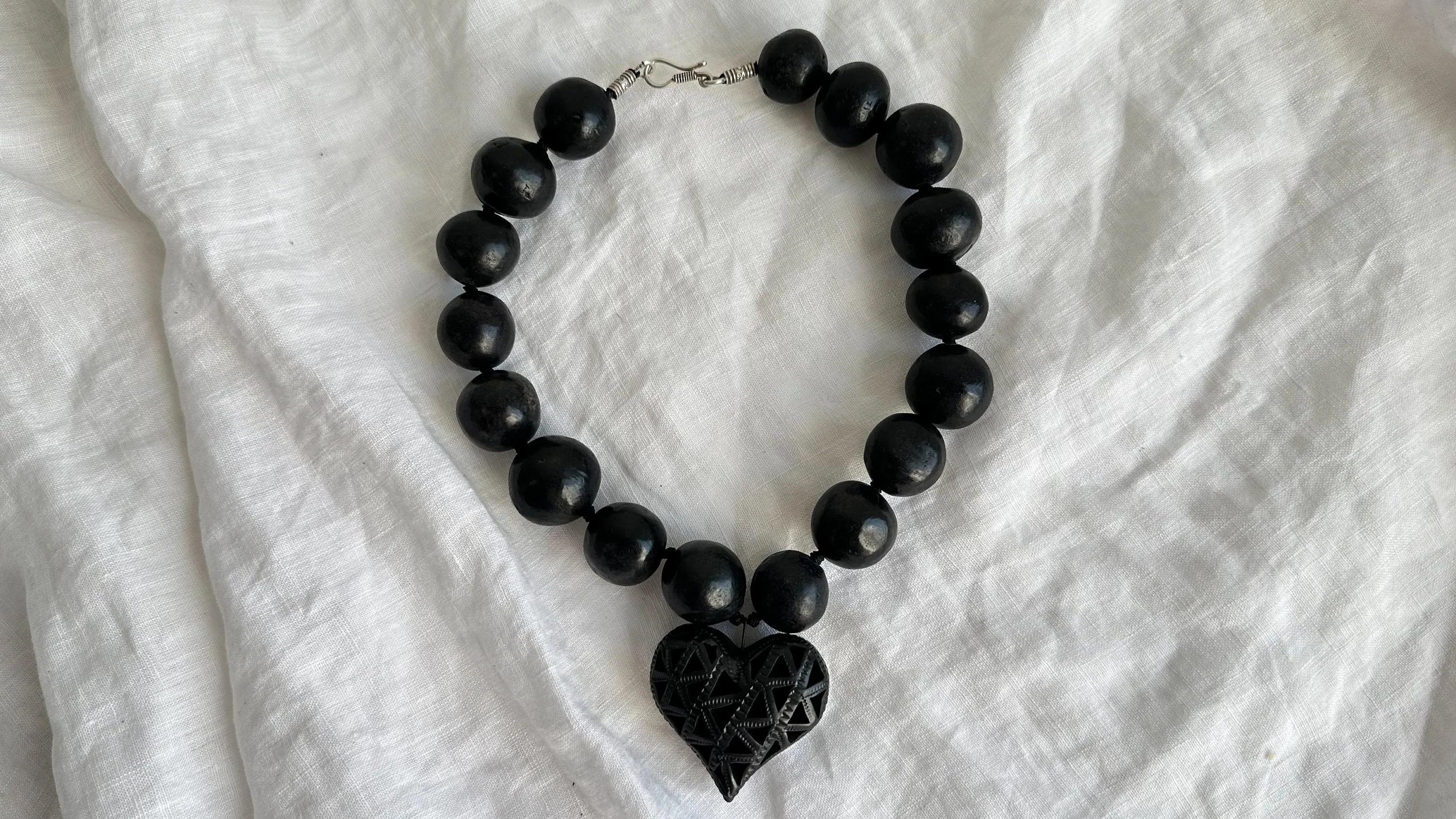Barro Negro Heart Pendant Necklace. Oaxacan Black Clay. Sterling Silver. 2300