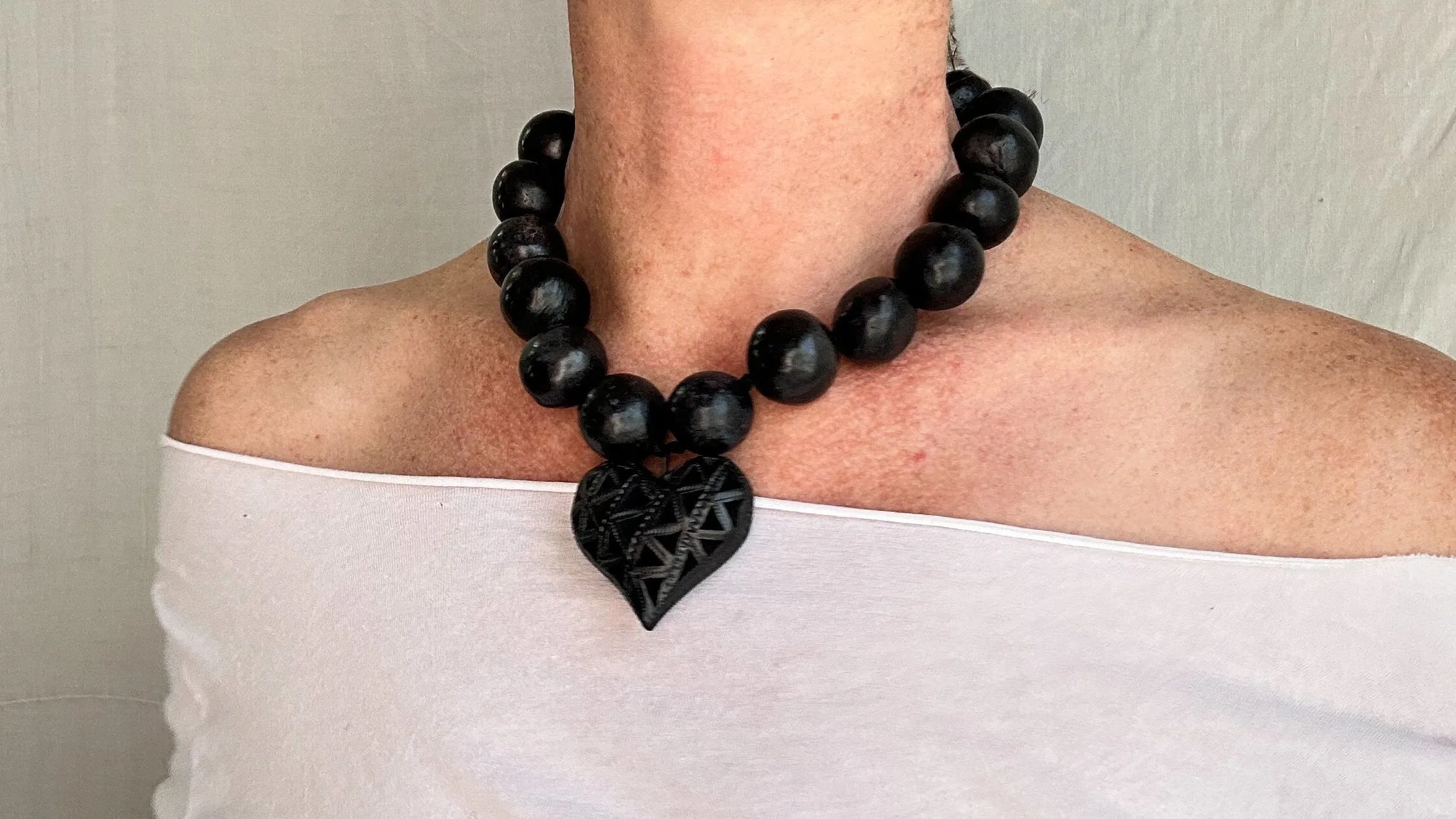 Barro Negro Heart Pendant Necklace. Oaxacan Black Clay. Sterling Silver. 2300