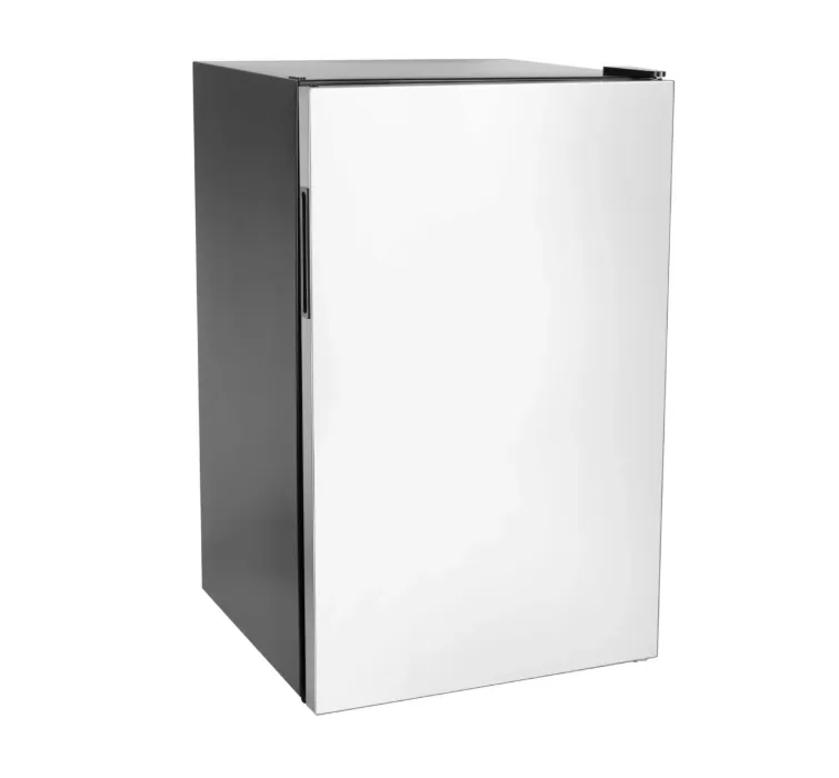 Bull Outdoor Standard Package Angus 30-inch 4 burner Grill with Stainless Steel Door/Drawer Combo,  Access Door, Standard Refrigerator and Cover NG
