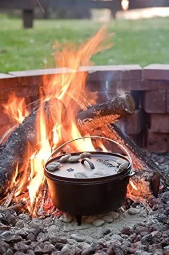Lodge L12DCO3 Deep Camp Dutch Oven, 8 Quart