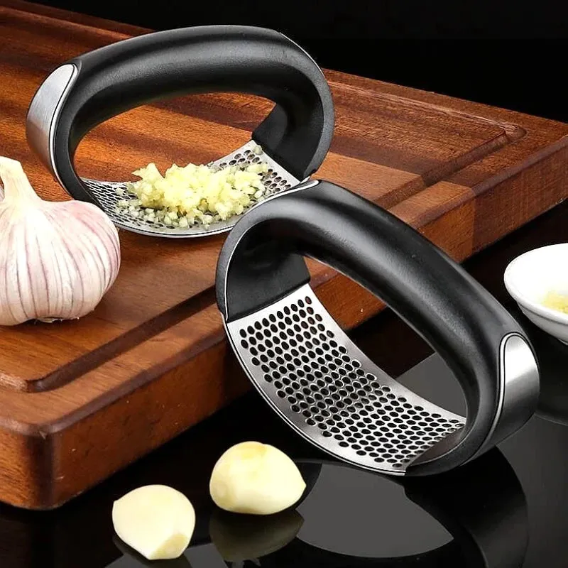Stainless Steel Garlic Crusher Manual Garlic Mincer Chopping Garlic