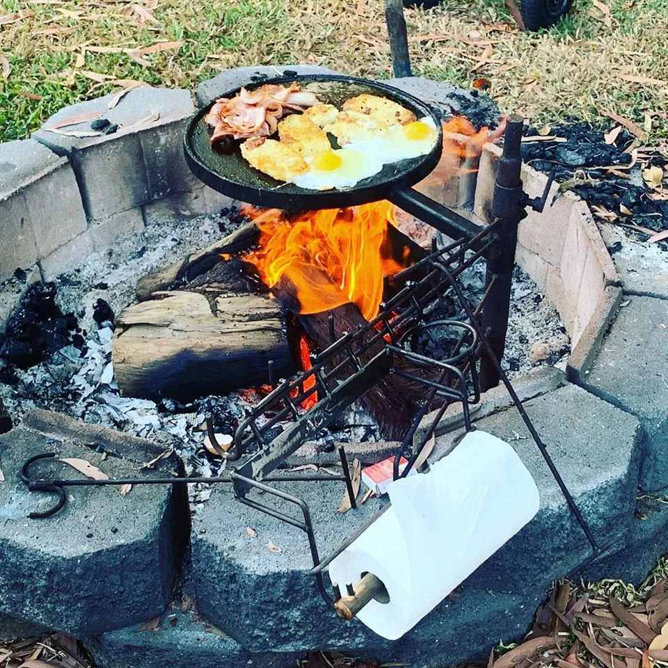 Swinging Hot Plate and Grill