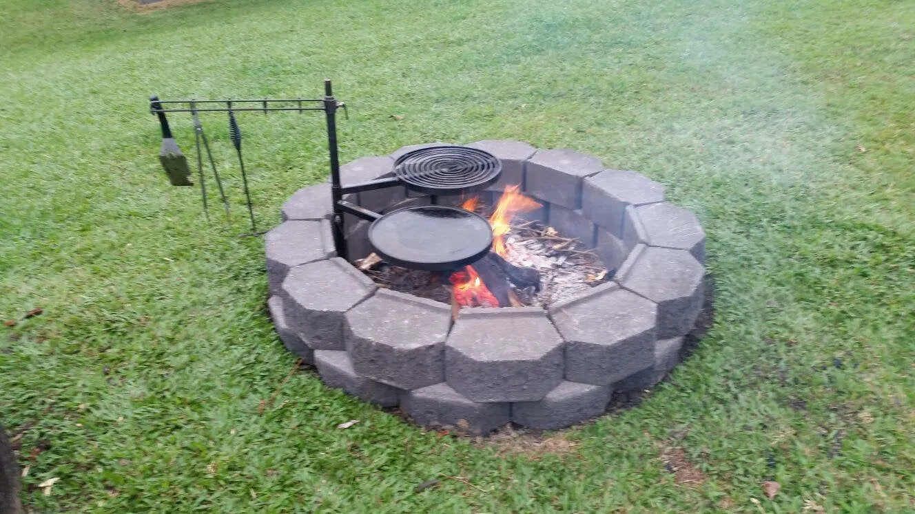 Swinging Hot Plate and Grill