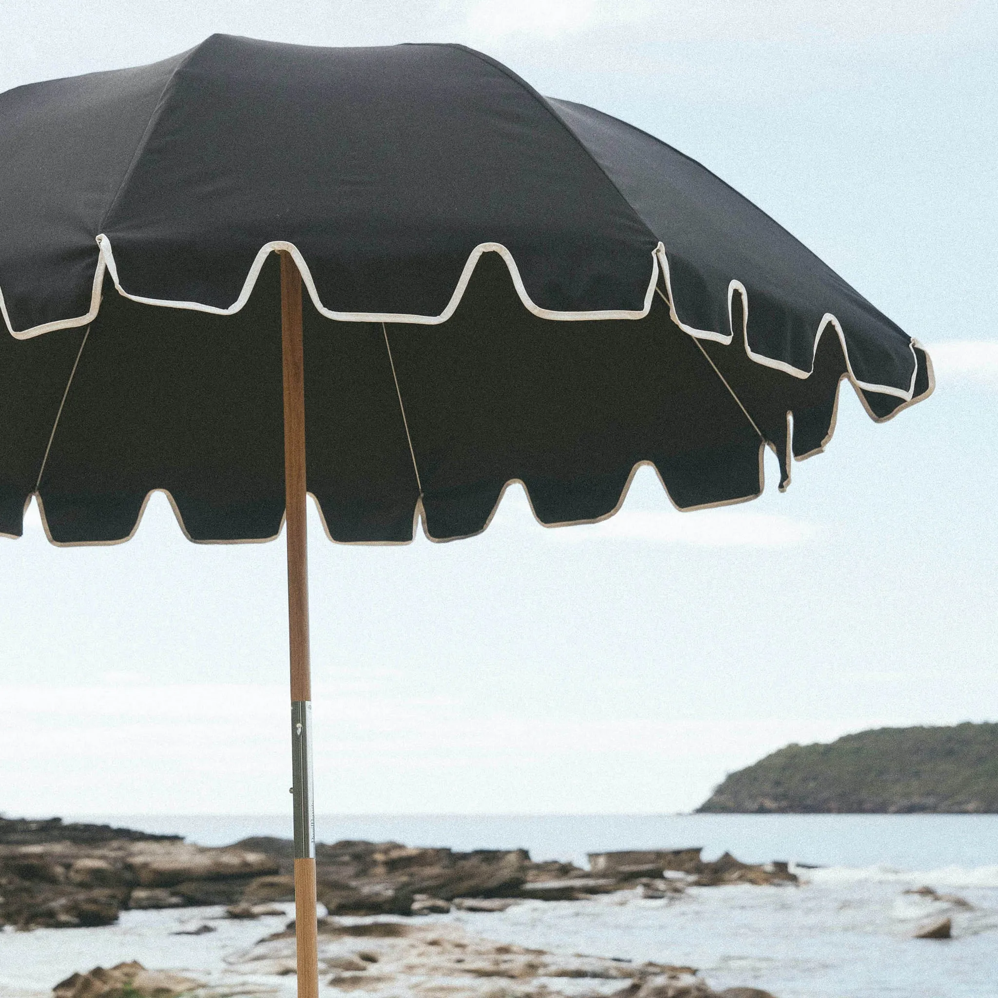 The Weekend Umbrella - Black